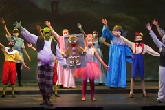 Shrek-Freak-Flags-Fly