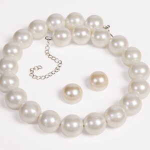 50's Pearl Necklase & Earring set